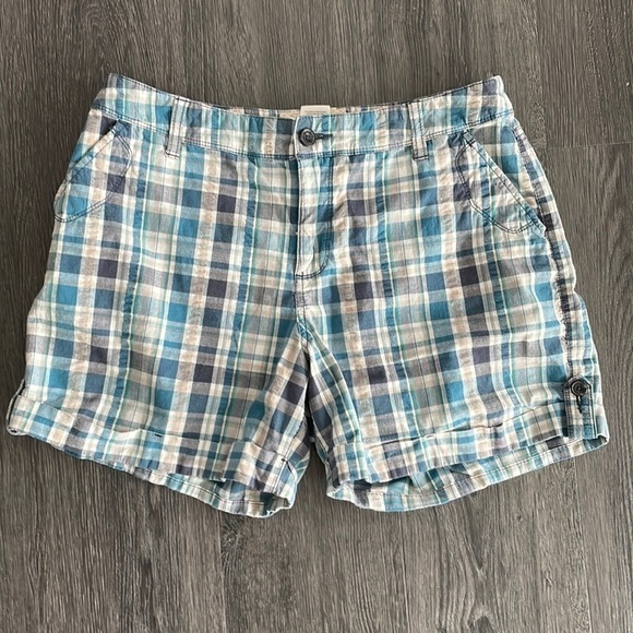 Sz10 Sonoma plaid cuffed shorts in blues and cream colours. GUC - Picture 3 of 6